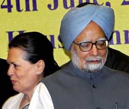 telangana decision deferred congress says cwc to take call