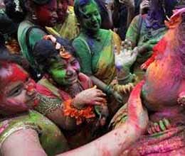braj habitats celebrate holi in different style