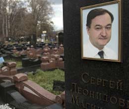 dead lawyer trial begins in russia