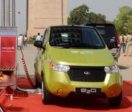mahindra electric car reva e2o launch
