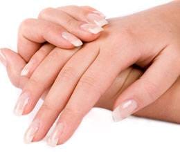 nails tells you will be rich or not 