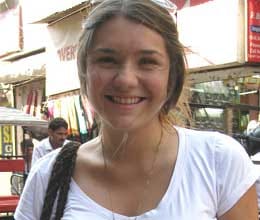 foreign female tourists do not feel safe touring india