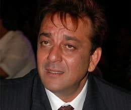 priya dutt defends sanjay dutt