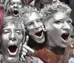 holi is celebrated as fagua in carebian countries