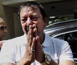 before going to jail, sanjay dutt prays at a temple