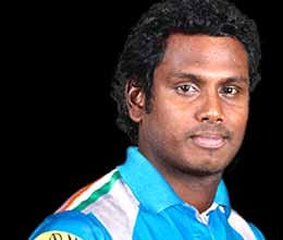 mathews officially steps down from pune warriors captaincy