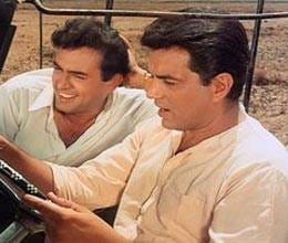 politicians should watch satyakam: dharmendra
