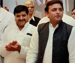 up cm announces slew of projects for noida, greater noida