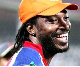 chris gayle warned to ipl teams