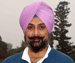 raninder re elected nrai president