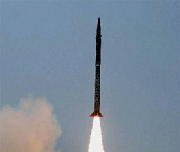 agni II missile successfully test fired