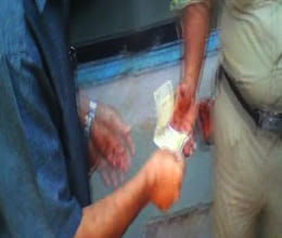 Bribe policemen and build illegal building in Mumbai 