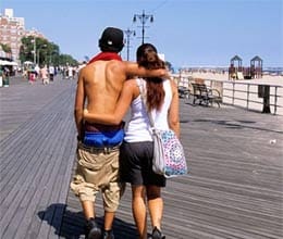 saggy pants and low waist trousers will be banned in American town 