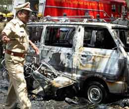 blast outside bjp office in bangalore