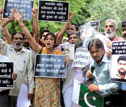 there are many indian detectives in pakistan like sarabjit