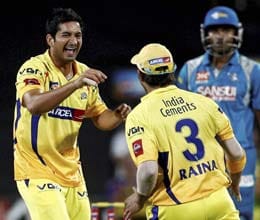 IPL Live: chennai super kings vs pune warriors
