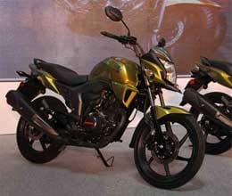 honda new 150cc bike price is 67000
