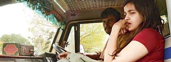alia bhatt and randeep hooda shoot for Imtiaz ali's highway