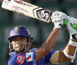 dravid surprised again supporters