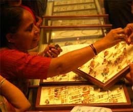 gold prices up cross 29000 level