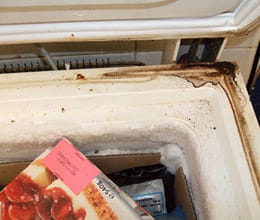 staff were forced to make pizzas without washing them 