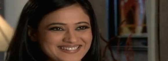I'm living my personal life with 'Parvarrish': Shweta Tiwari