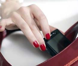 womens handbags contain more bacteria than the average toilet
