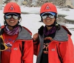 twins sisters of dehradun climbed everest