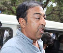 Spot-fixing taint reaches Bollywood, Dara Singh's son Vindoo arrested
