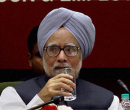 writer sent 33 rs cheque to Prime Minister