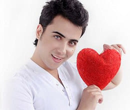 iraqi male claimed that he is the most handsome man on the planet