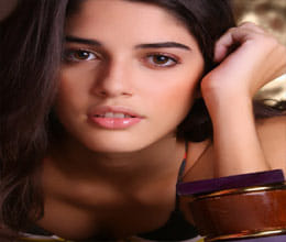 virat kohli's brazilian girlfriend set to make bollywood debut