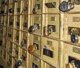 how to open bank locker