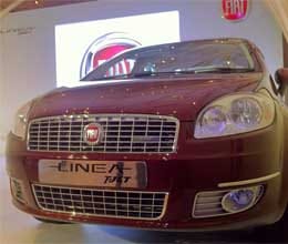 fiat launches linea variant at 7.87 lakh