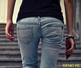 clash in aligarh at wear jeans, woman dead