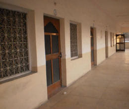 book railway retiring room online