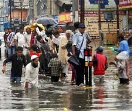 massive destruction of rain in uttarakhand 8 dead