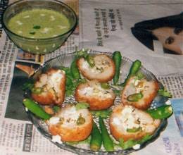 dahi ke thande garm gulche