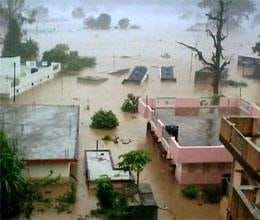 64 people from jharkhand stuck in uttarakhand