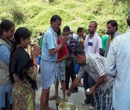 uttrakhand digaster: Pilgrims robbed