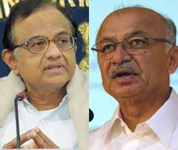 case filed against shinde, chidambaram over telangana issue