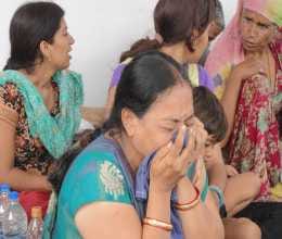 uttarakhand floods travelers looting hurt uttrakhandi