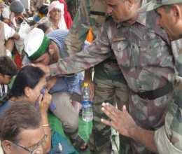 1350 people rescued from badrinath