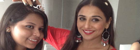 ishita win miss ghanchakkar contest, vidya balan tire a crown