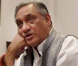 Bahuguna demands Central Medical College for Uttarakhand