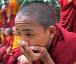 buddhists buses may also attacked after mahabodhi temple serial blasts