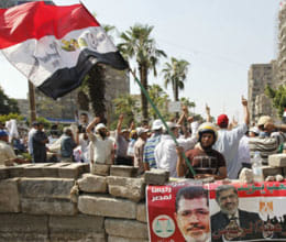 senior american senators arrive in egypt