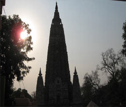 bodh gaya mahabodhi temple serial blasts blow to tourism