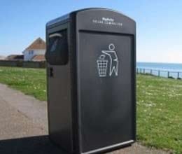solar powered bins sends emails when they are full