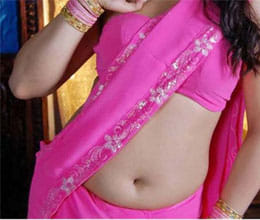 according to palmistry navel size tell your fortune 